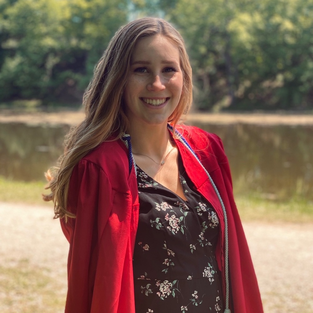 Meet your Posher, Makenzie